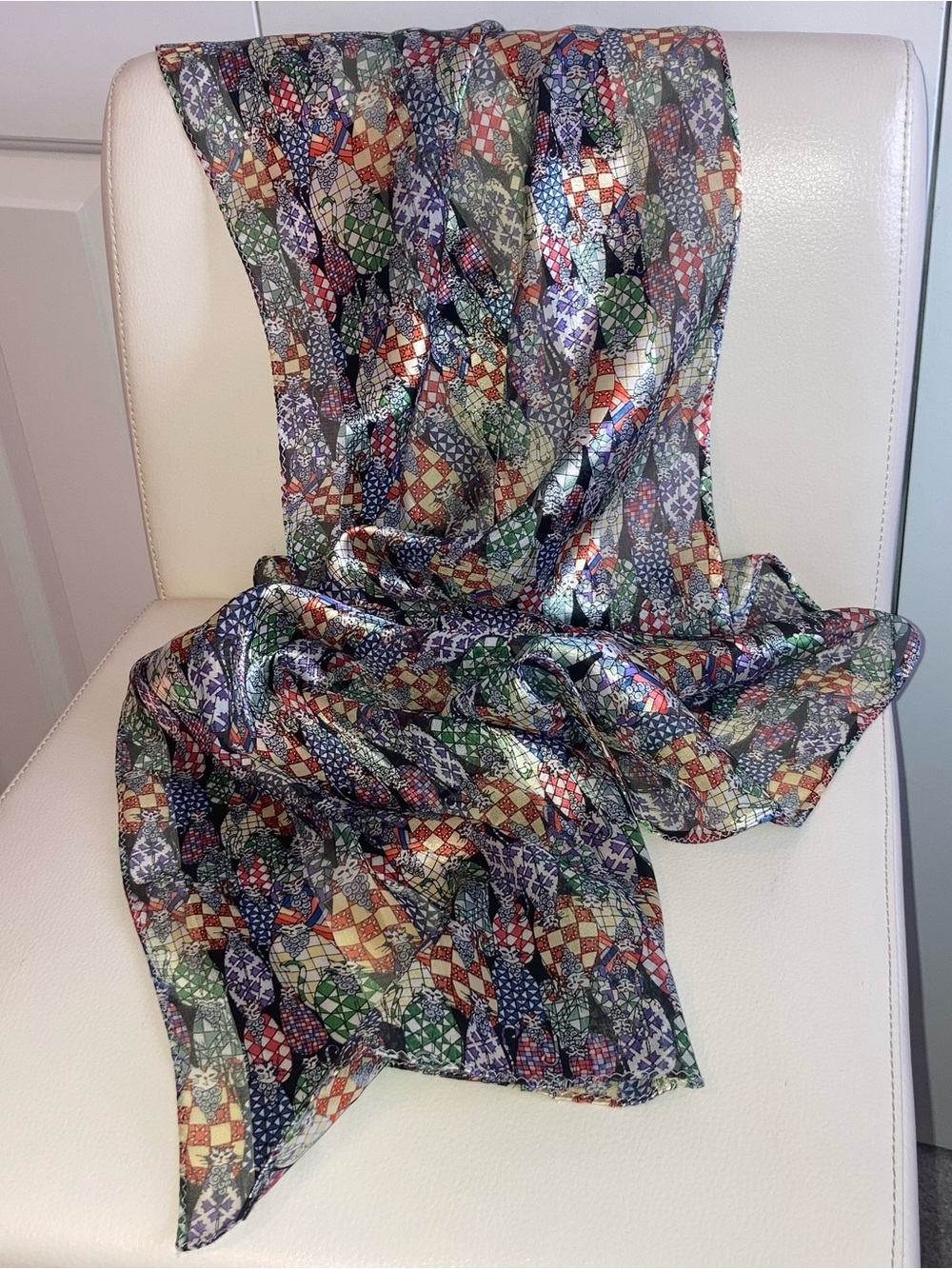 Multi-Color Patterned Women's Scarf - Picture 5 of 10